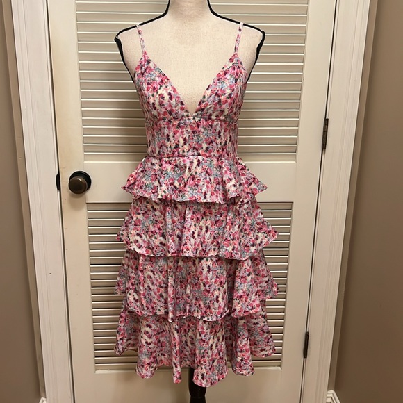 Maison Maar Tiered Midi Dress in Pink Multicolor, Size Small, NWOT - Picture 3 of 17